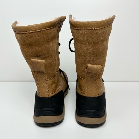 Ugg Adirondack III Snow Boots - Picture 8 of 9